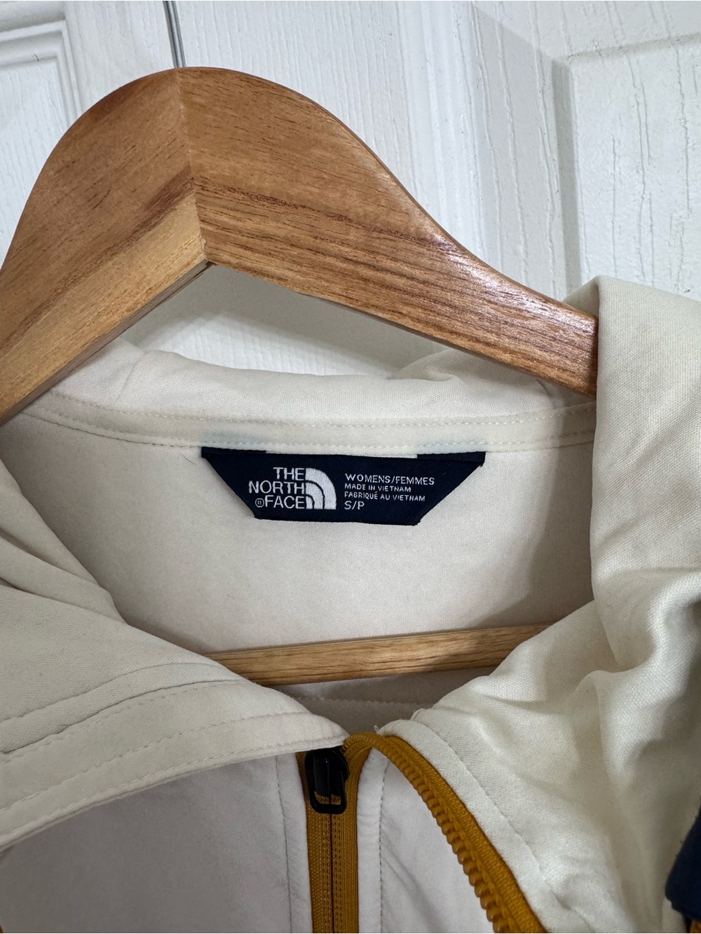 North Face Mountain Sweatshirt, S - Picture 3 of 3